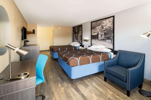 Super 8 by Wyndham Cleveland image 14